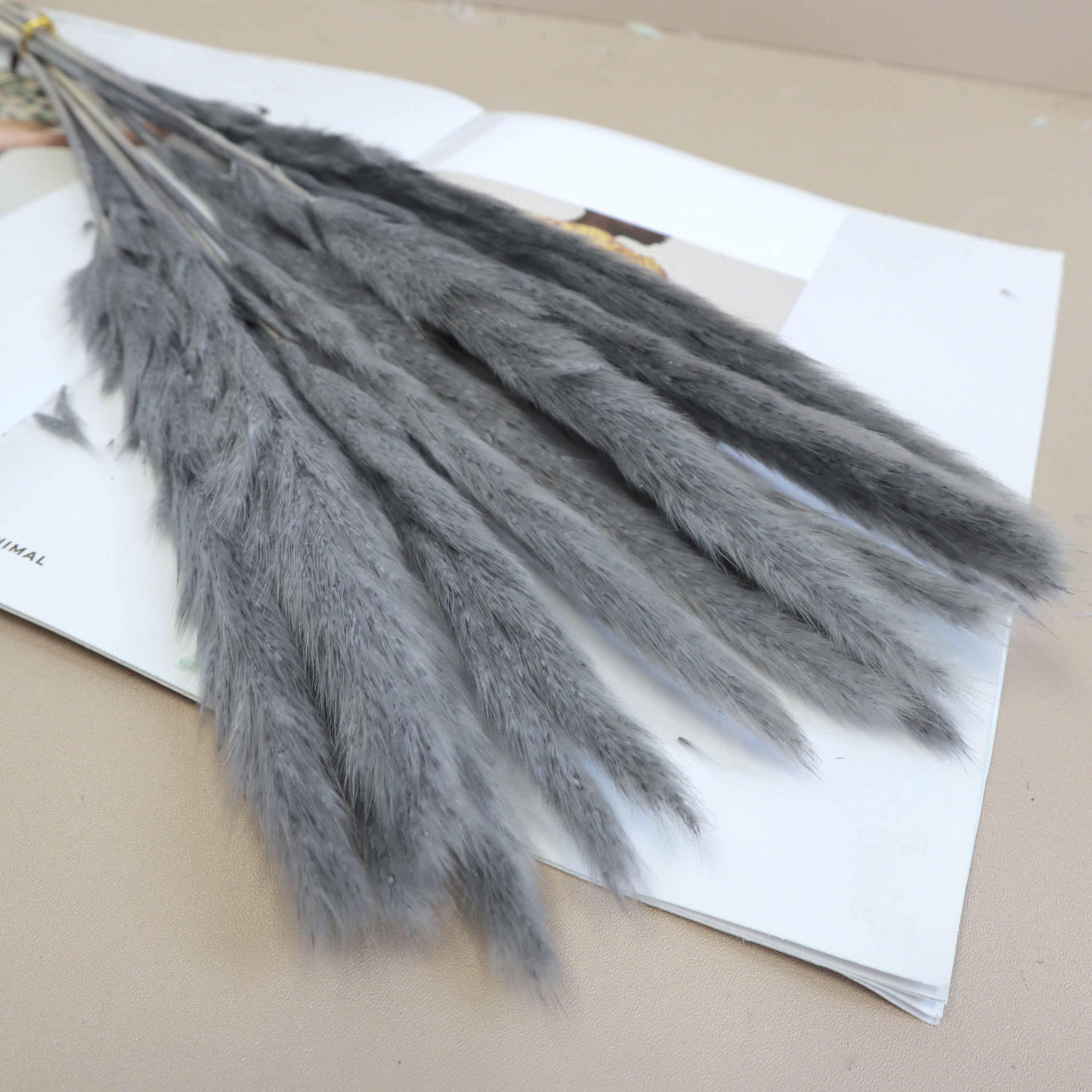 Fluffy Stick Slim Grey